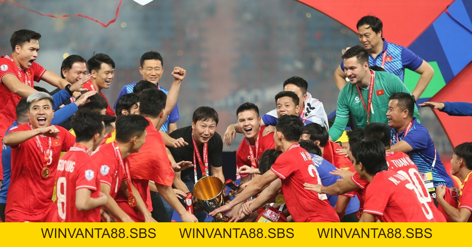 Bật mí chiến thuật đỉnh cao giúp HLV Kim Sang-sik thắng lớn - OK9 - WINVANTA88.SBS