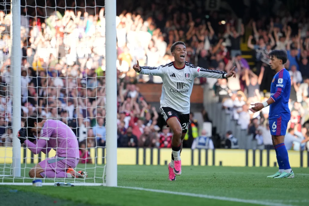 MU may mắn thoát thua Fulham tại Craven Cottage | OK9.COM - WINVANTA88.SBS